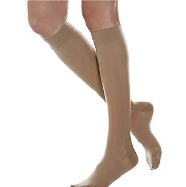 Vớ y khoa phòng ngừa suy tĩnh mạch, dạng gối, bít ngón Basic Art.950