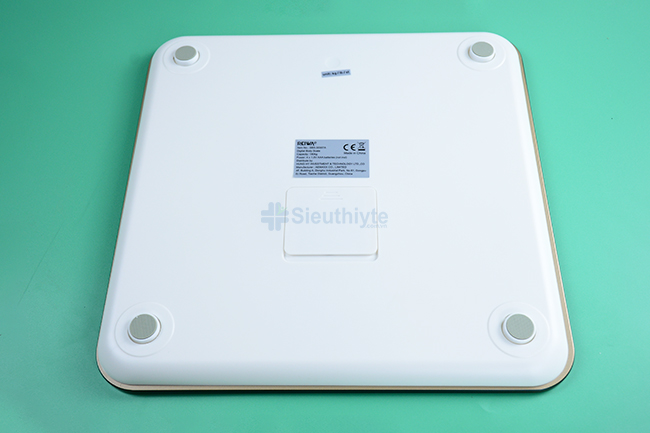 Mặt sau cân sức khỏe điện tử Reiwa 30307A