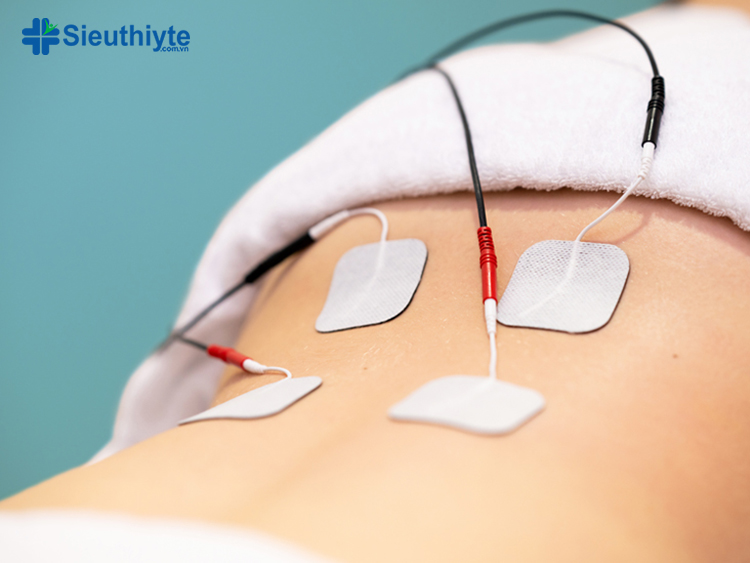 Sử dụng máy massage xung điện cũng giúp giảm cường độ cơn đau mãn tính