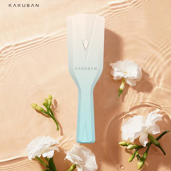 Lược massage chống rụng tóc bằng ánh sáng Kakusan KKS-203