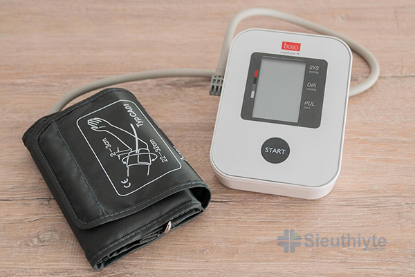 Máy đo huyết áp điện tử bắp tay Boso Medicus X
