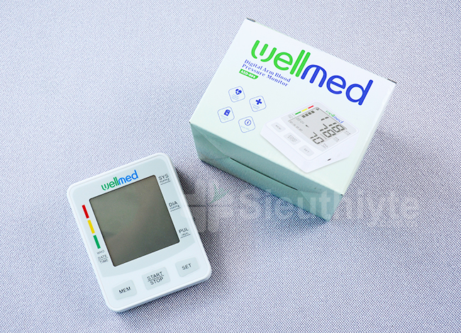 Máy đo huyết áp điện tử bắp tay Wellmed AXD-804