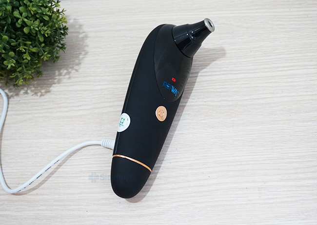 Máy hút mụn đầu đen Reiwa BR-150 có thiết kế nhỏ gọn