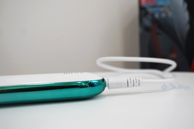 Máy massage mắt Bimix BM12 có cáp sạc tiện lợi