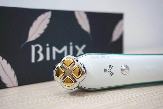 Máy massage mắt Bimix BM12 có tác dụng giảm vết chân chim quanh mắt