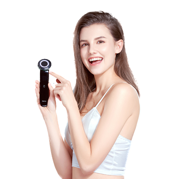 Máy massage mặt đẩy tinh chất Bimix BM21 kết hợp ánh sáng, rung và sóng âm