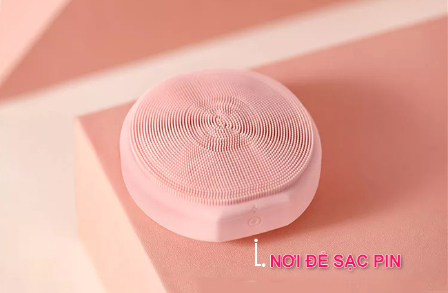 Máy rửa mặt Sonic Bimix BM606 dễ dàng sử dụng