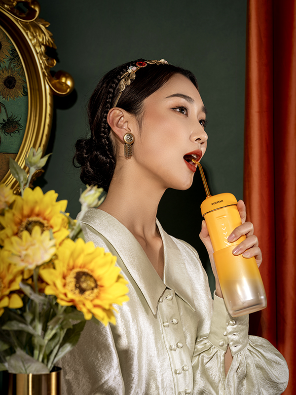 Đối tượng sử dụng máy tăm nước cầm tay của ROAMAN