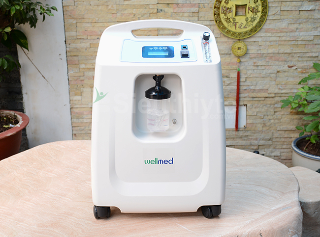 Máy tạo oxy Wellmed DO2-5A Series có xông mũi (khí dung)