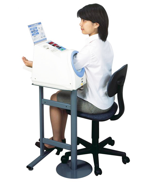 Máy đo huyết áp chuyên nghiệp TM-2655P