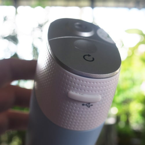 Máy tăm nước cầm tay ROAMAN Mini 1