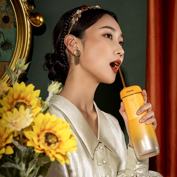 Máy tăm nước cầm tay ROAMAN Mini 8